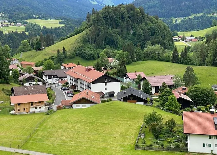 Allgaeu Mit Schwimmbad Und Sauna اوبرستدورف